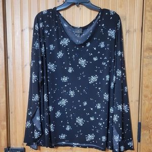 Plus size 1x 3/4 sleeve black floral blouse